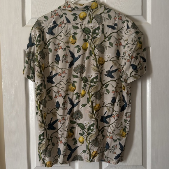 Express Hummingbird Lemon Shirt - Picture 4 of 4